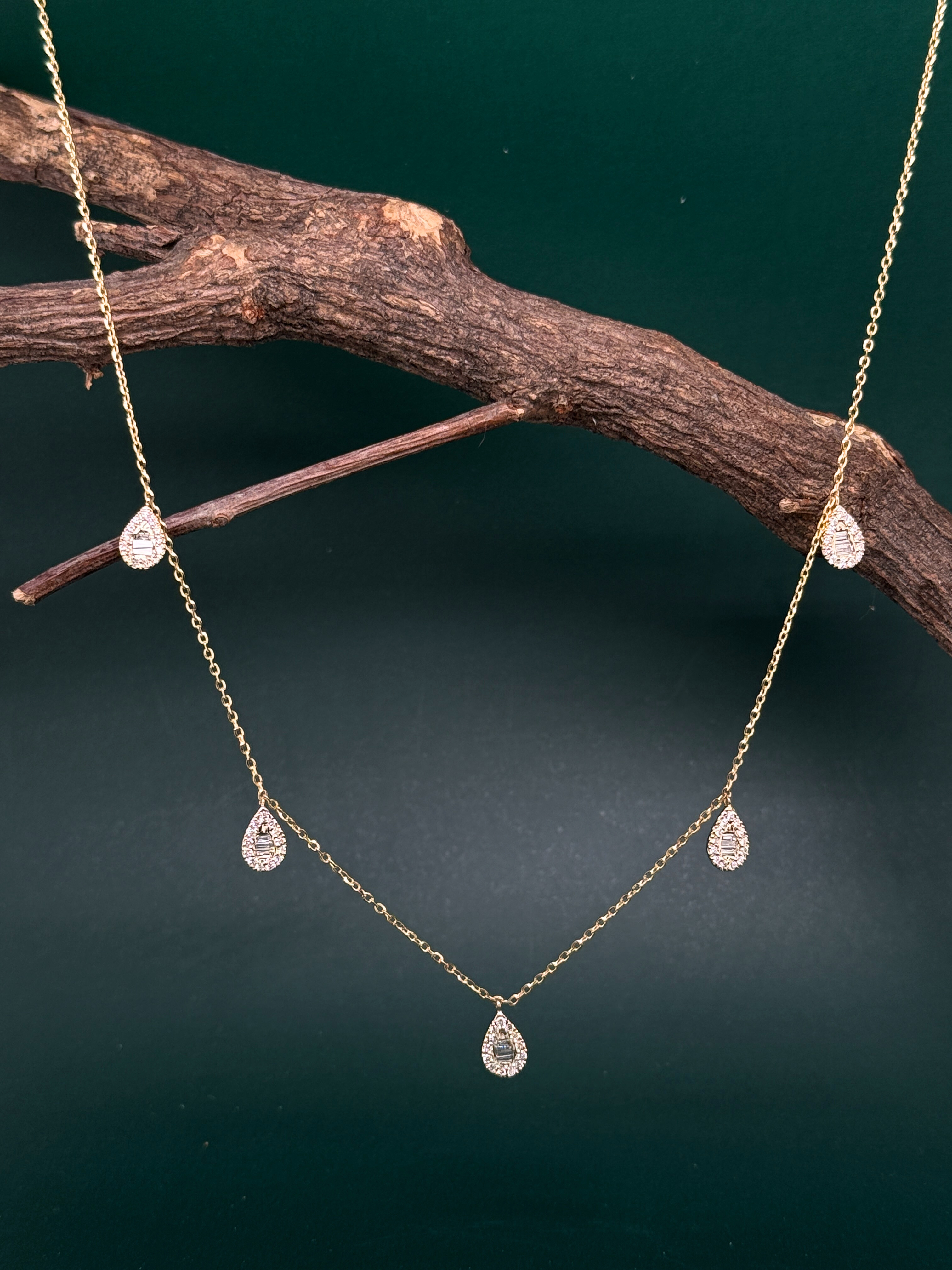 5PS Cluster Necklace-113297